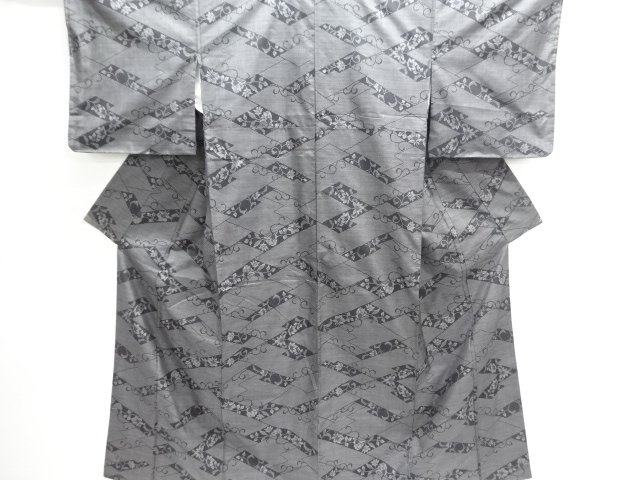 JAPANESE KIMONO / DORO OSHIMA TSUMUGI (7 maruki) / WOVEN FLORAL ARABESQUE